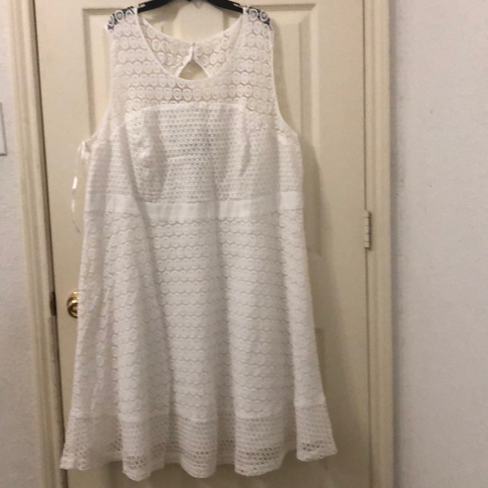 INC International Concepts Plus Size Sleeveless - Picture 2 of 8